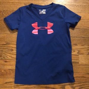 Youth small under armour shirt
